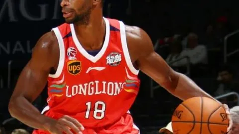 近4场胜利分析：步行者对阵活塞NBA专家质合推荐